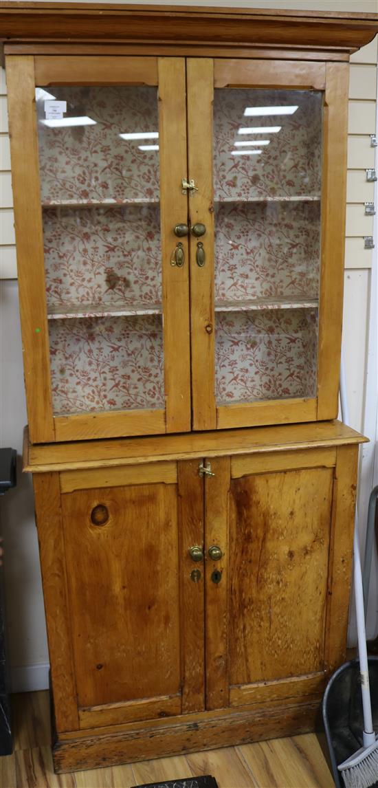 An Edwardian pine kitchen cabinet, W.3ft 4in.